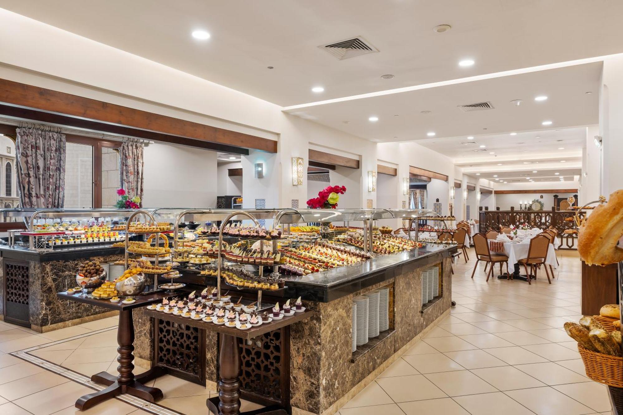 Anjum Makkah Hotel La Meca Exterior foto The hotel's buffet